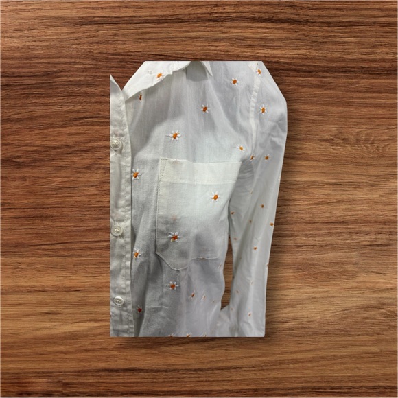 Sezane Paris White Embroidered women’s button down 100 % cotton  Shirt - Picture 3 of 7